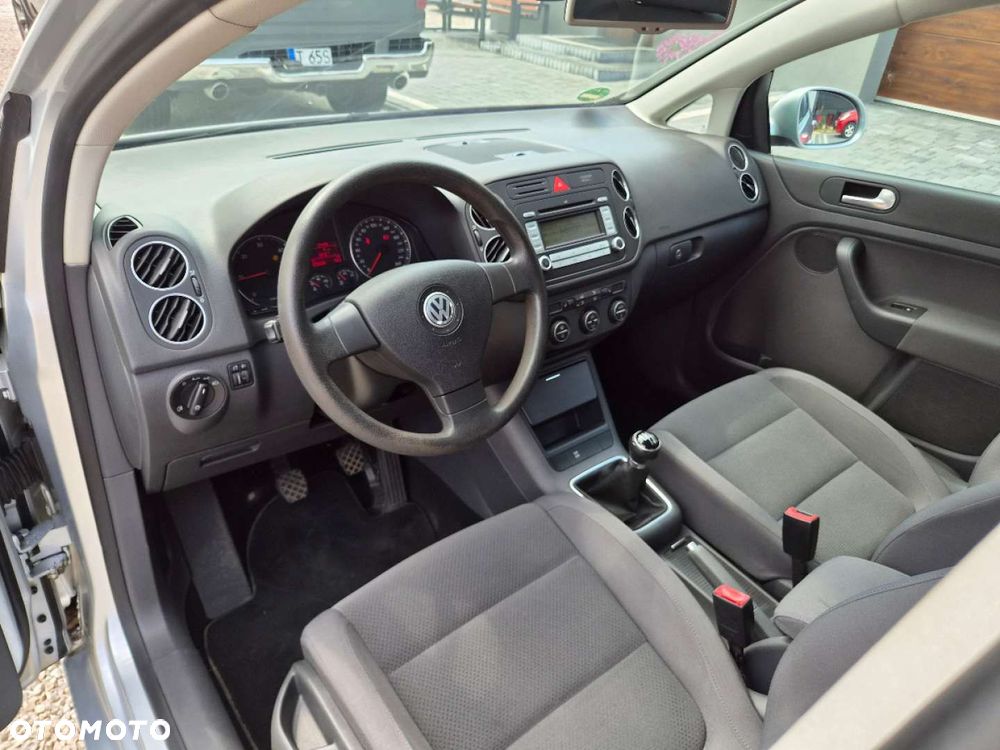 Volkswagen Golf Plus - 14