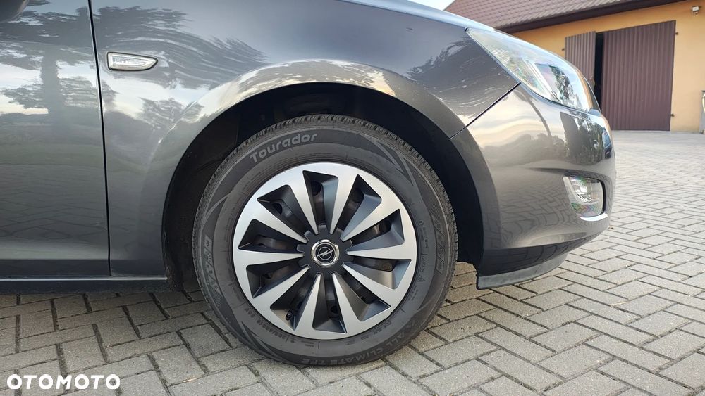 Opel Astra GTC 1.4 Turbo - 18
