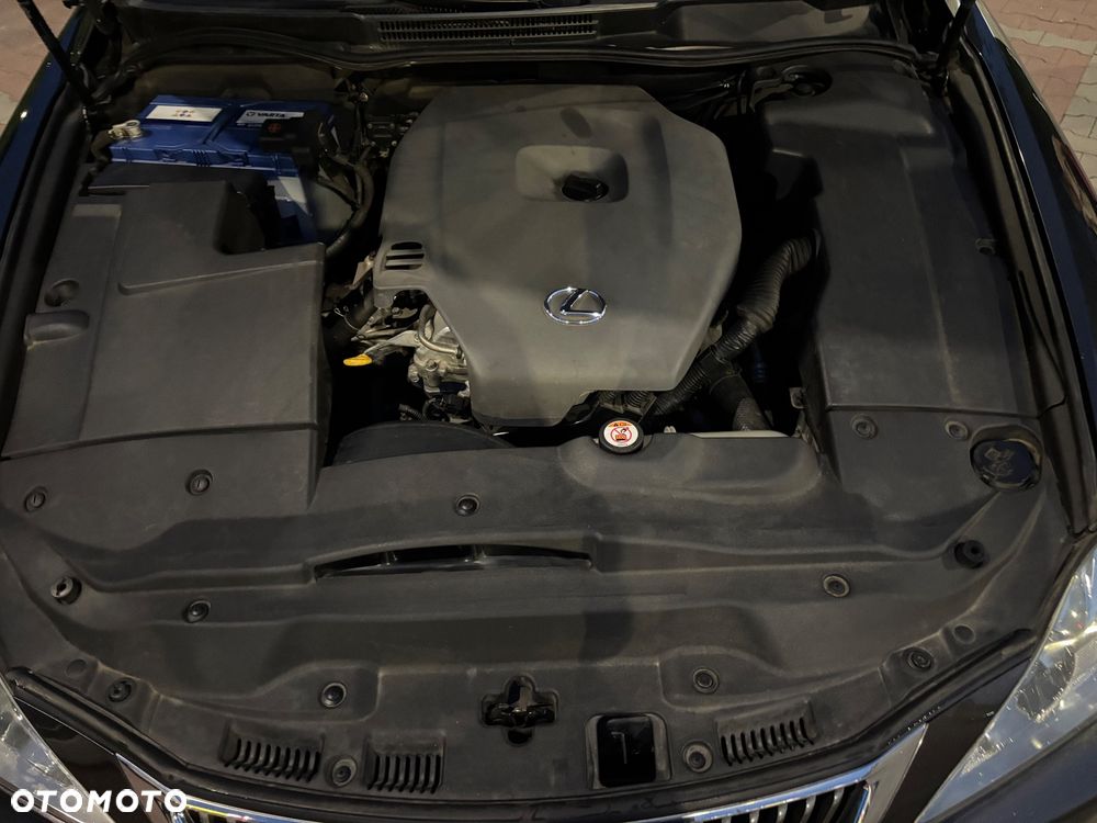 Lexus IS - 23
