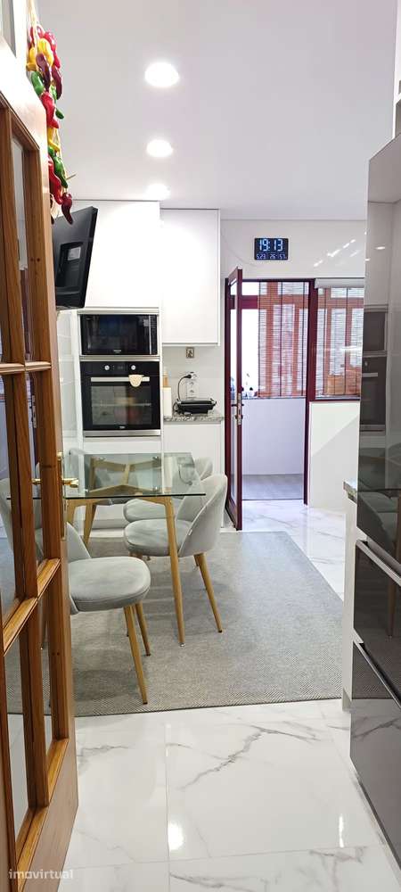 Apartamento, 109 m², Mafamude e Vilar do Paraíso - Grande imagem: 4/38