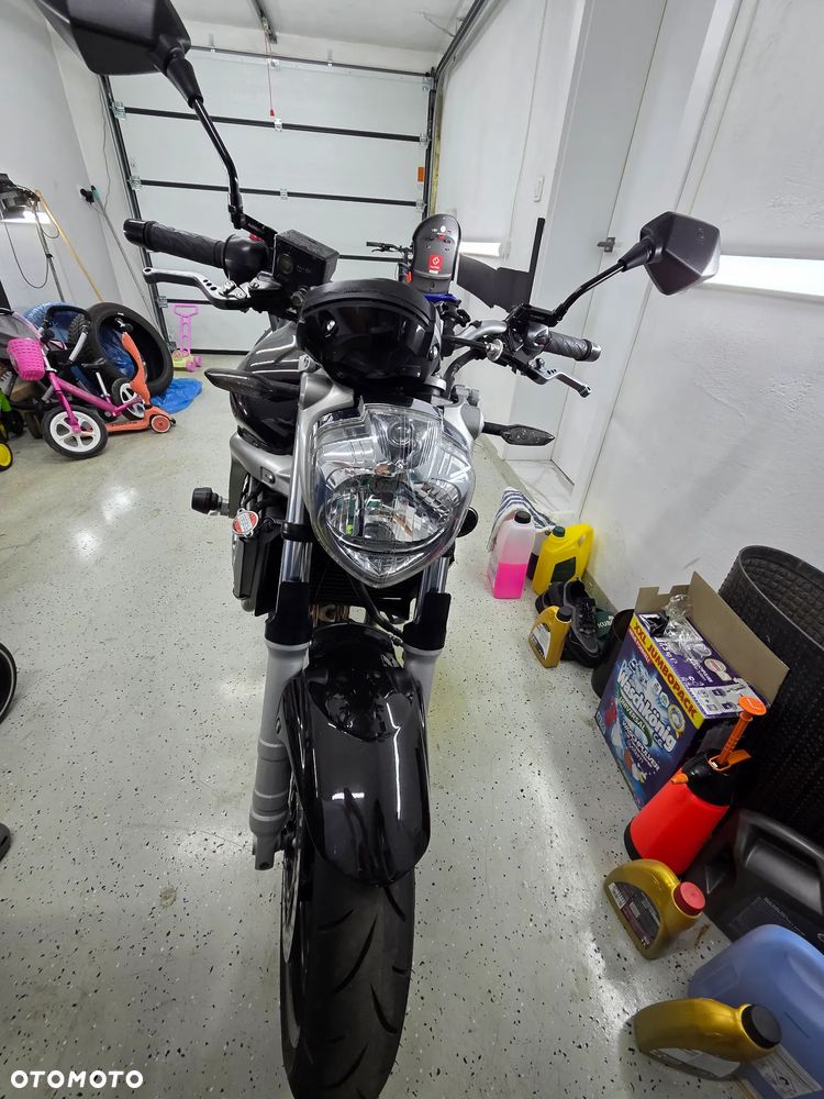 Yamaha FZ6 - 15