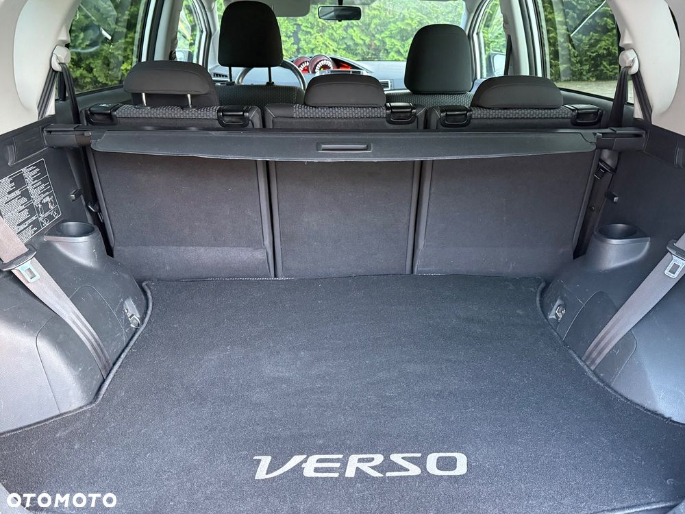 Toyota Verso - 9