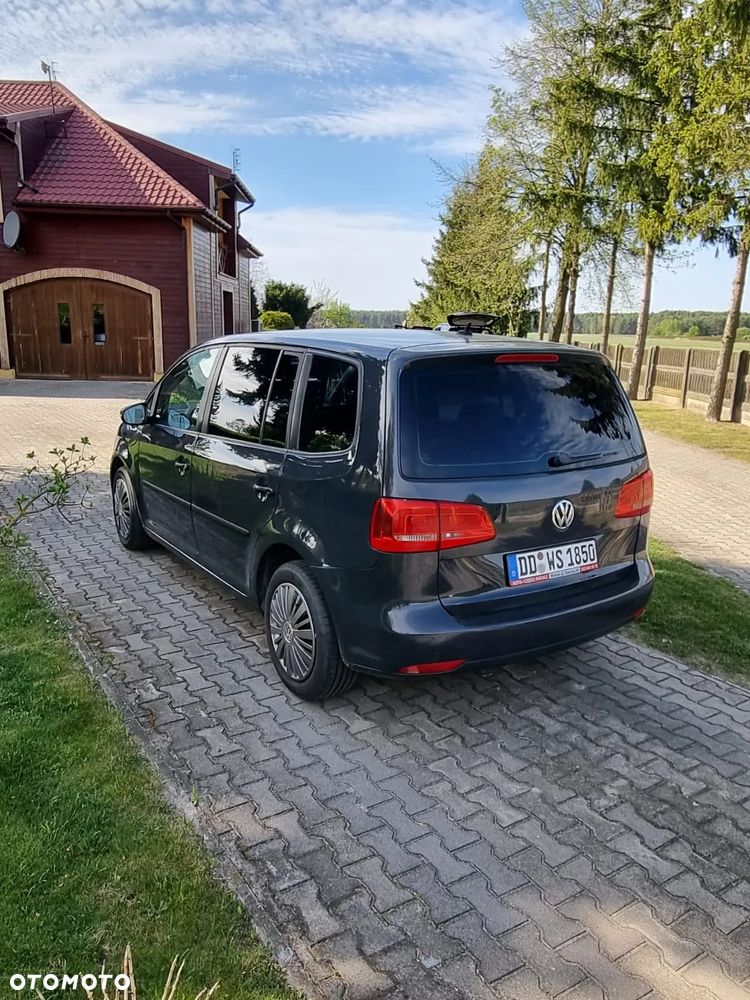 Volkswagen Touran 2.0 TDI SCR DSG Comfortline - 9