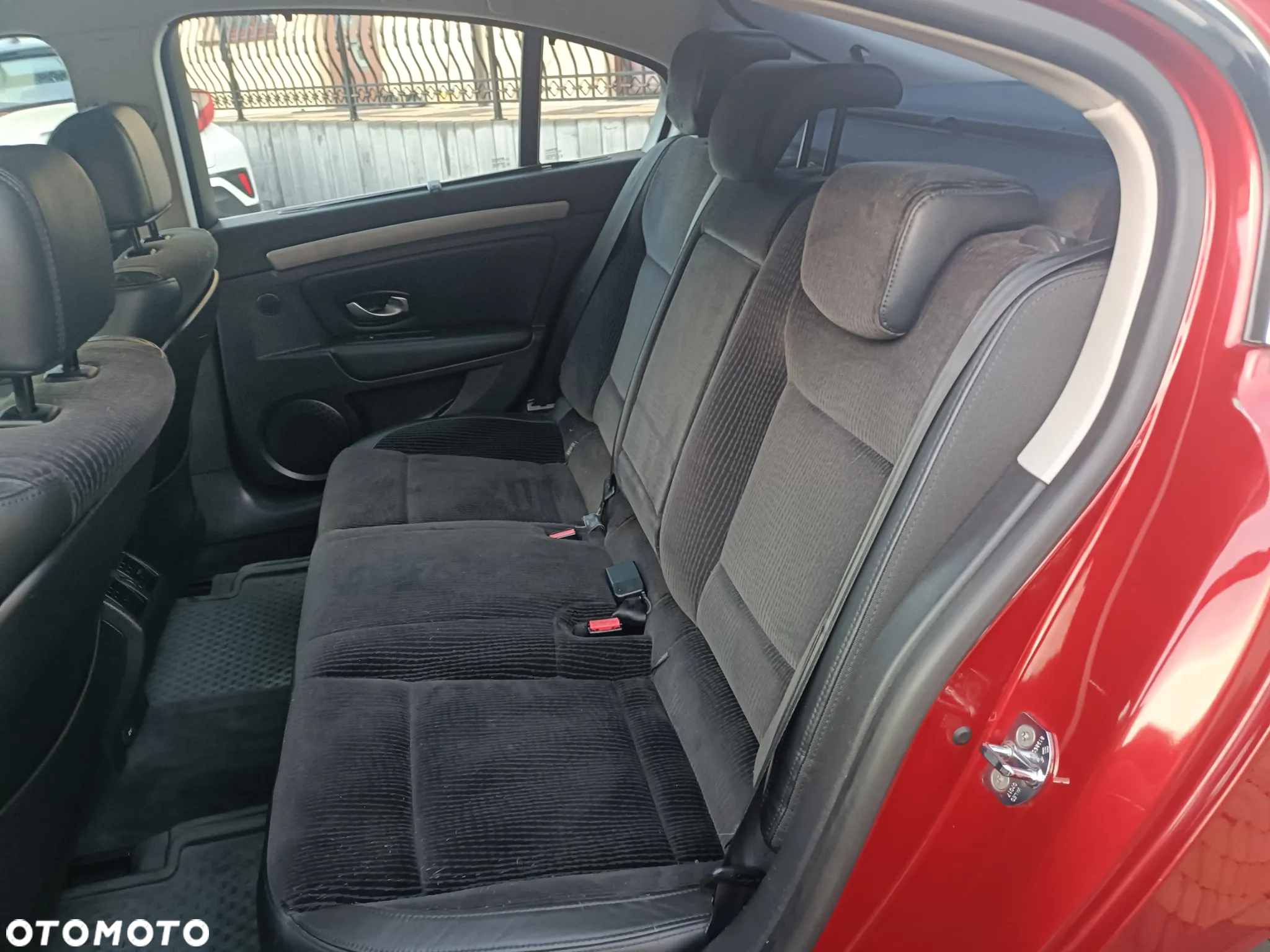 Renault Laguna II 2.0T Image - 10