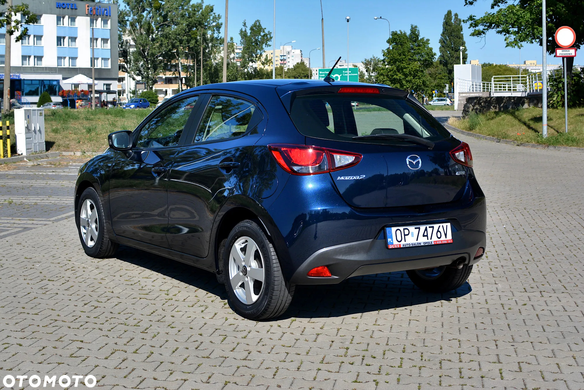 Mazda 2 SKYACTIV-G 75 Center-Line - 4