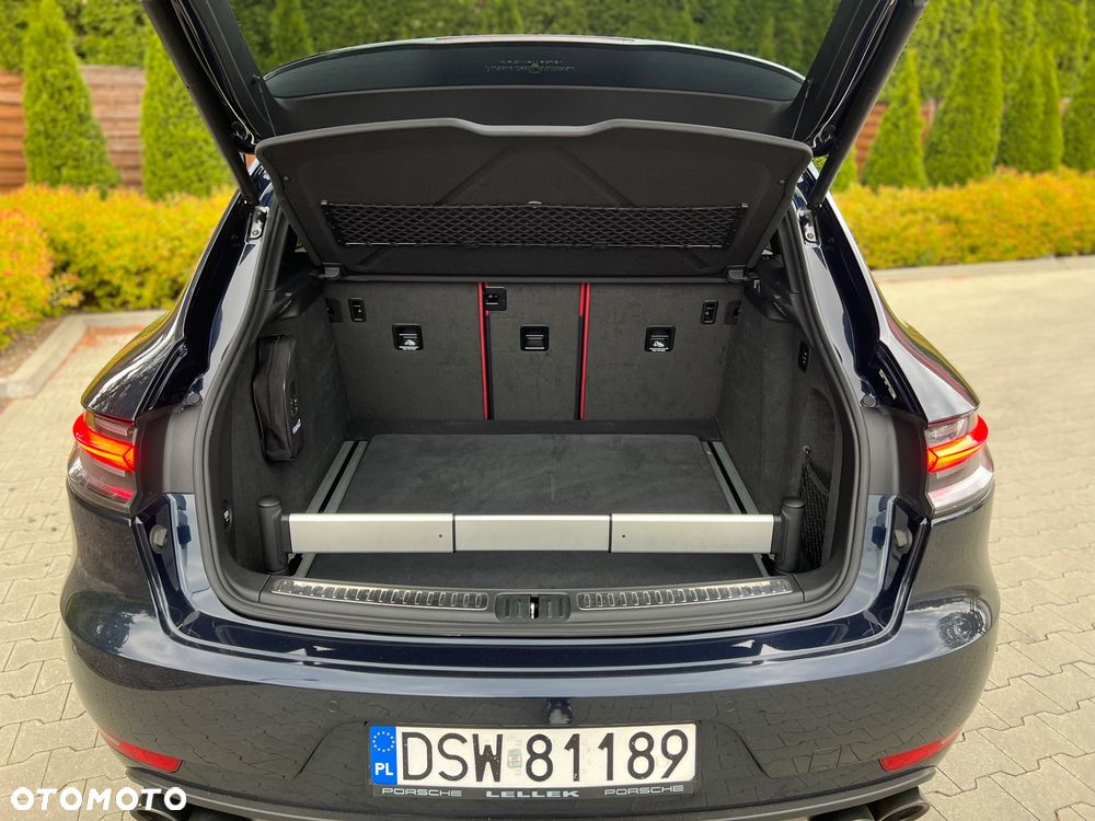 Porsche Macan - 28