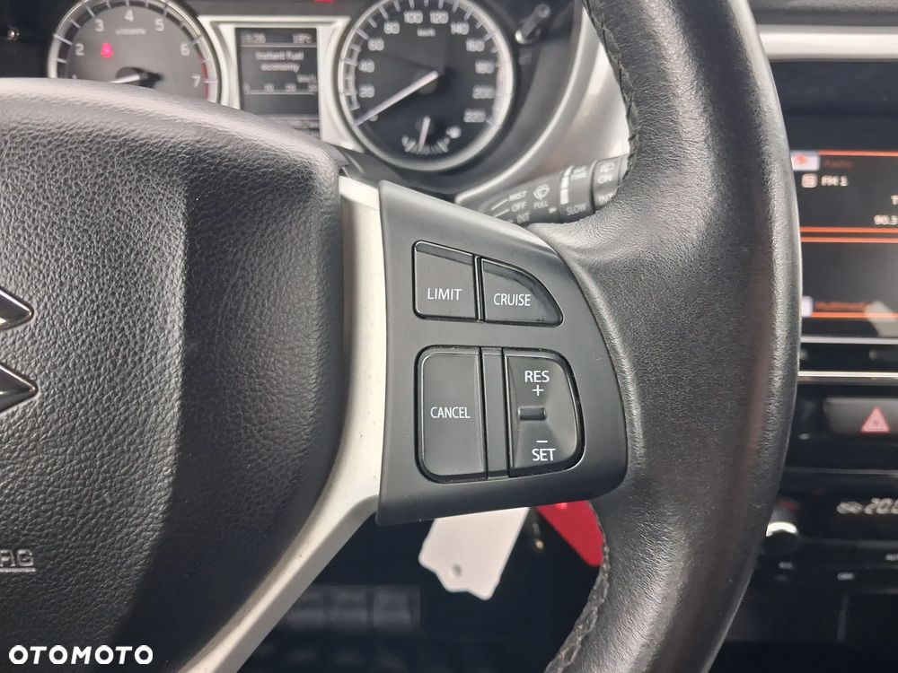 Suzuki Vitara 1.6 (4x2) Comfort+ - 24