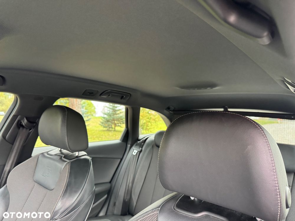Audi A4 Avant 40 TDI S Line S tronic - 27