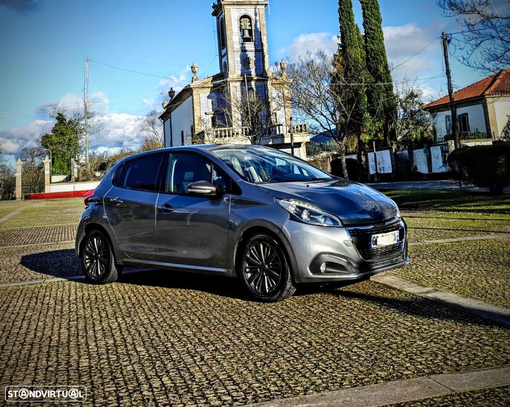 Peugeot 208 PureTech 110 Stop & Start Signature - 24