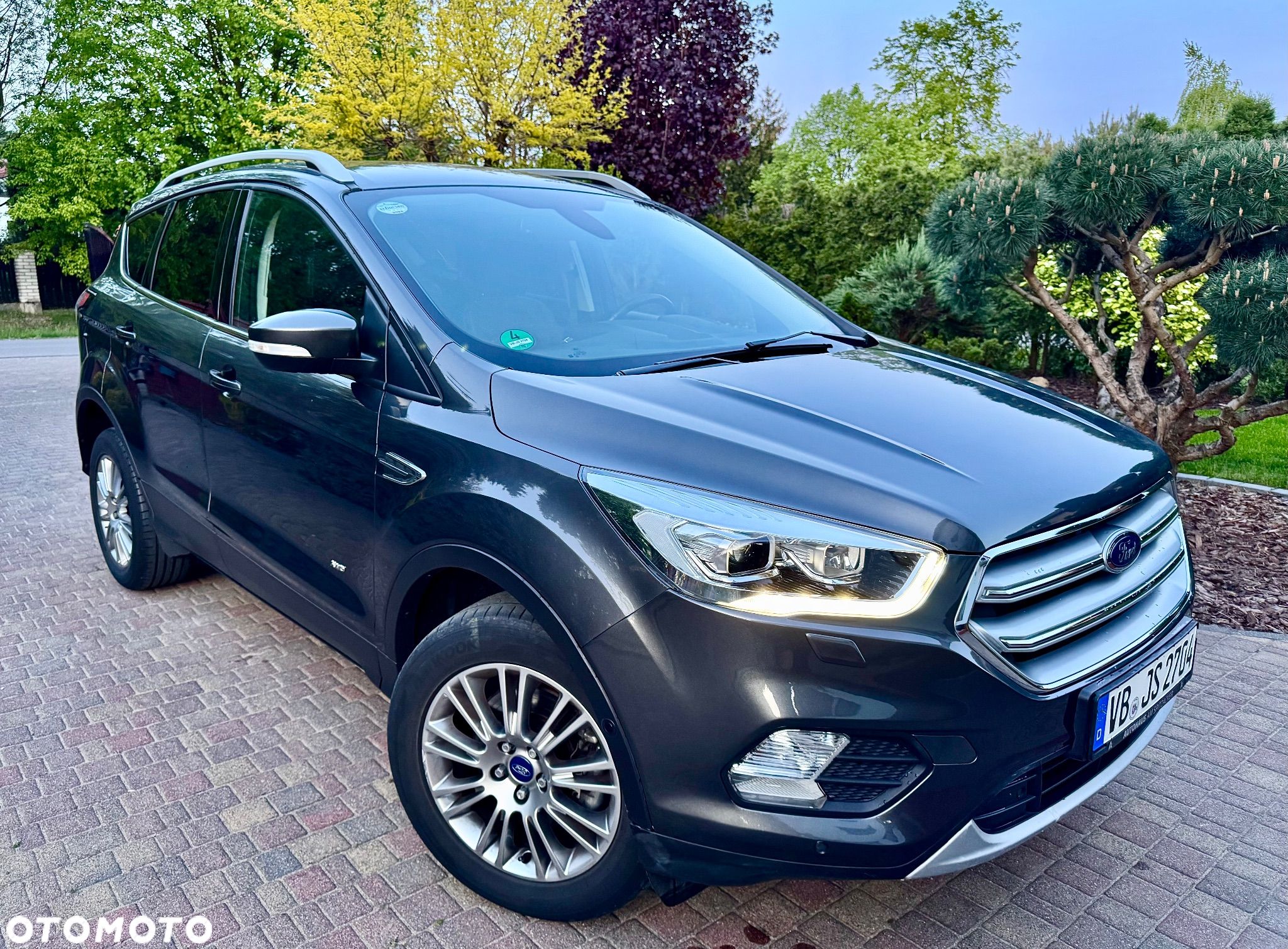 Ford Kuga 1.5 EcoBoost 4x4 Titanium - 1
