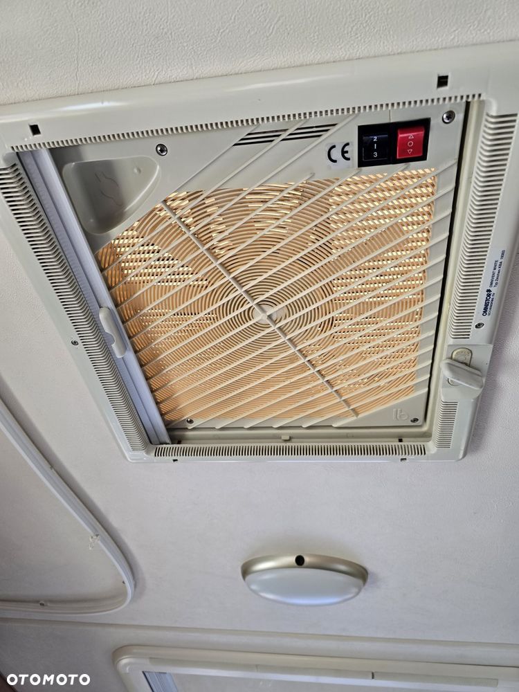 SWIFT Bessacarr Cameo - 21