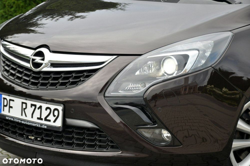 Opel Zafira - 12