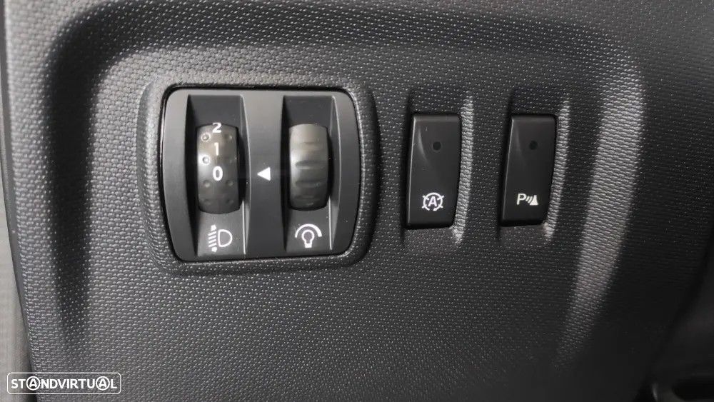 Renault Captur - 39