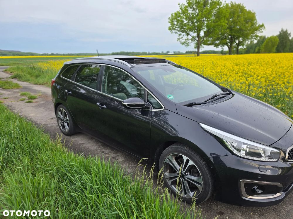 Kia Ceed 1.6 CRDi 136 DCT ISG Platinum Edition - 13