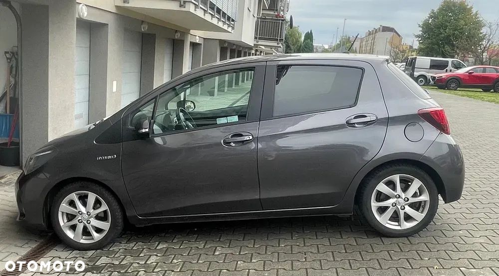 Toyota Yaris - 1