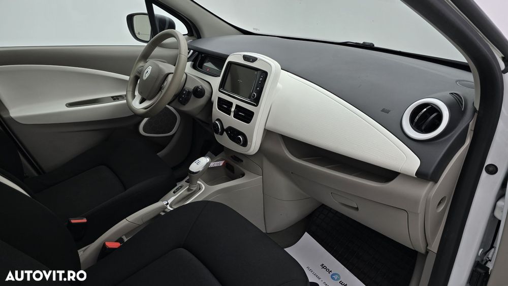 Renault ZOE - 21
