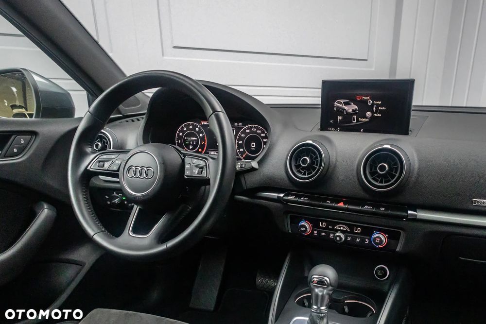 Audi A3 Sportback 1.5 TFSI Sport S tronic - 38