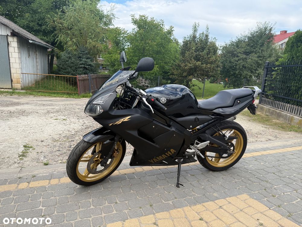 Yamaha TZR - 3