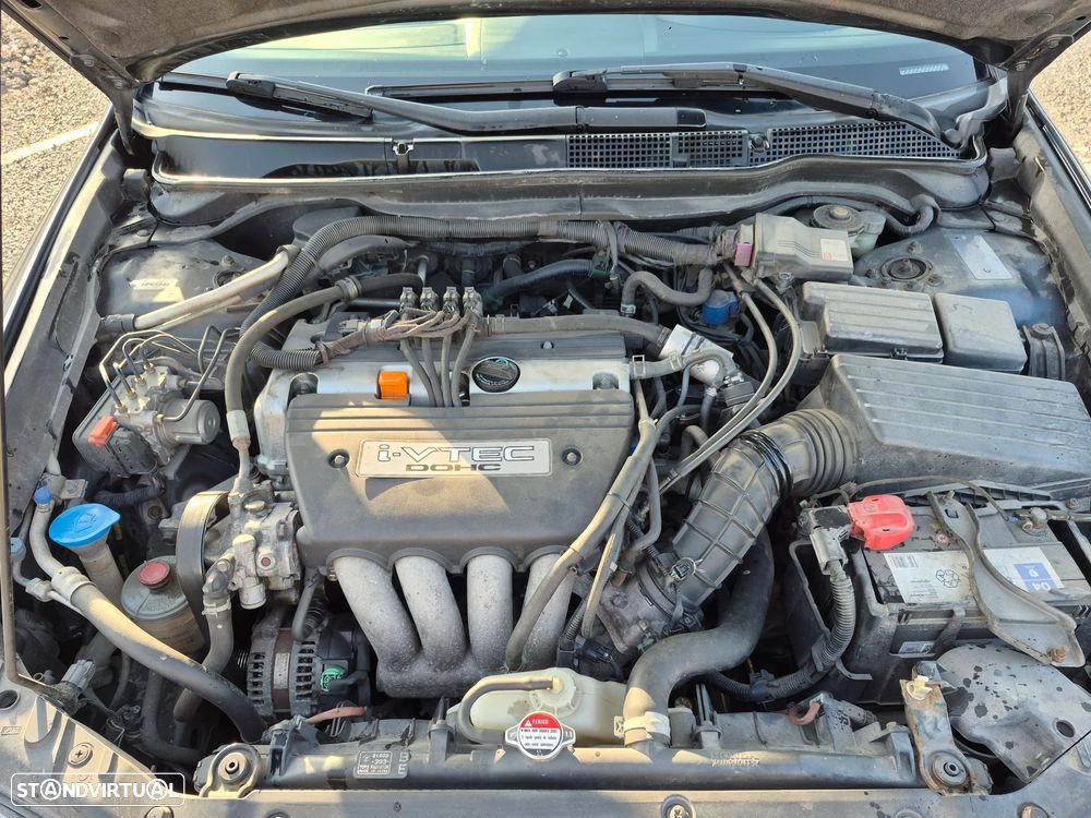 Honda Accord 2.0 Sport - 22