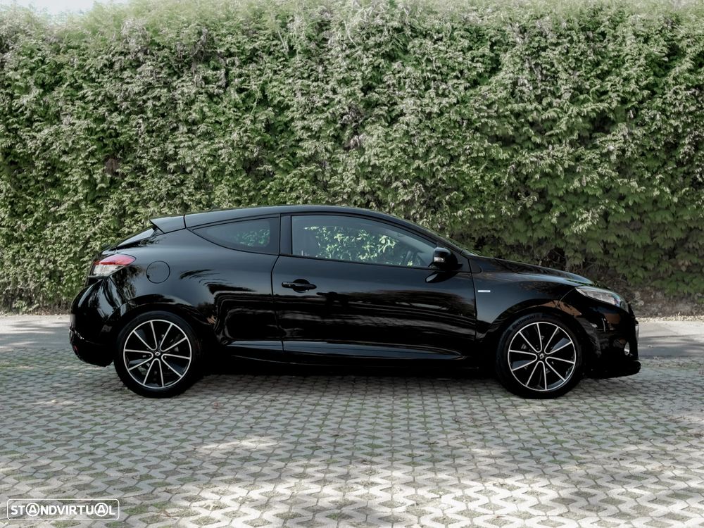 Renault Mégane Coupe Energy dCi 130 FAP Start & Stop Bose Edition - 3