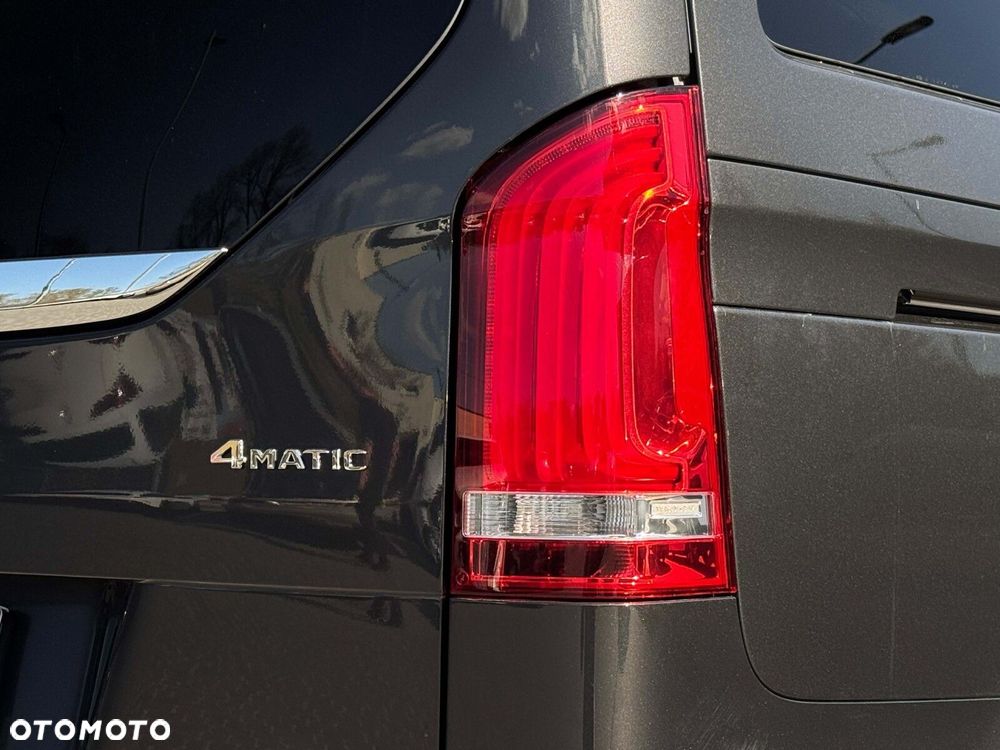 Mercedes-Benz Klasa V 300 d 4-Matic 9G-Tronic Avantgarde (d³ugi) - 10