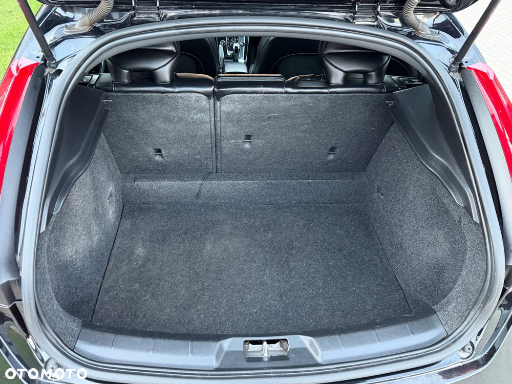 Volvo V40 - 29