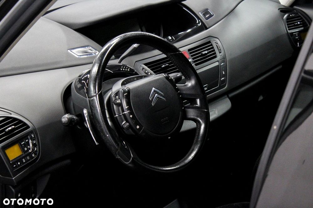 Citroën C4 Picasso 2.0 HDi FAP EGS6 Exclusive - 21