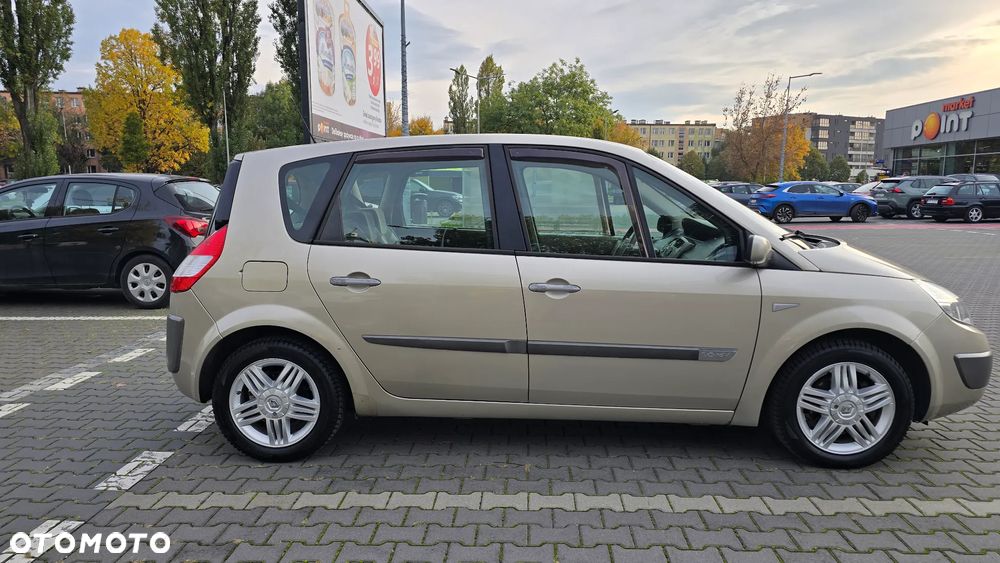 Renault Scenic - 5