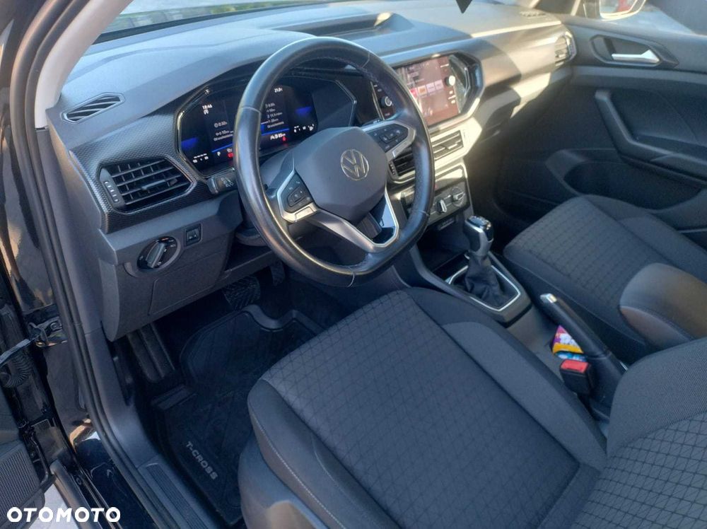 Volkswagen T-Cross - 7