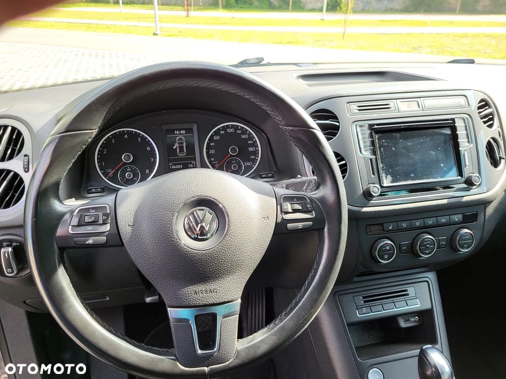Volkswagen Tiguan - 14