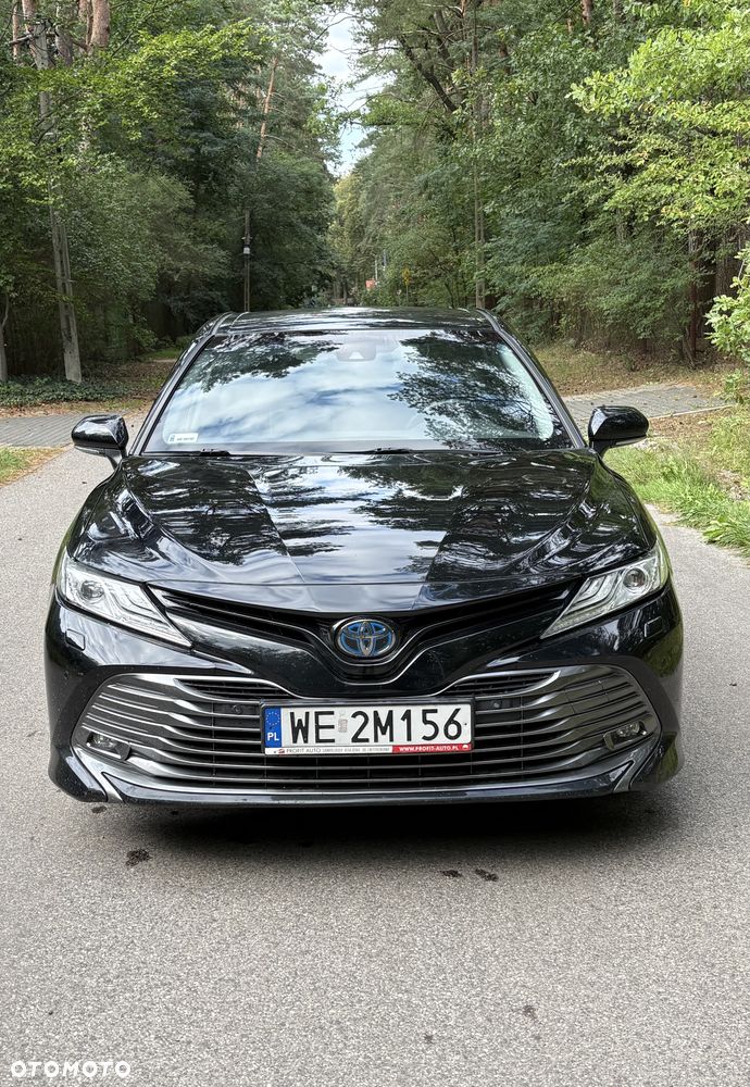 Toyota Camry 2.5 Hybrid Executive CVT - 1
