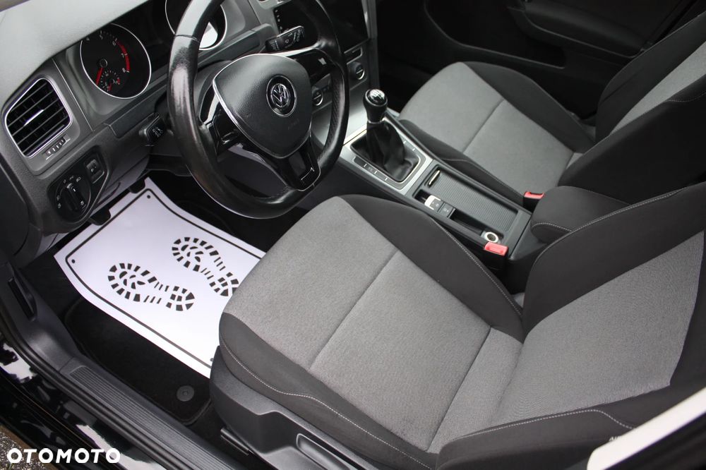 Volkswagen Golf 1.2 TSI MATCH - 9