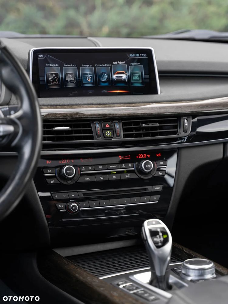 BMW X5 xDrive40d Sport-Aut - 24