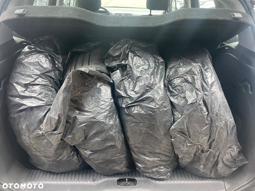 Citroën C3 Aircross 1.2 PureTech GPF Feel - 13