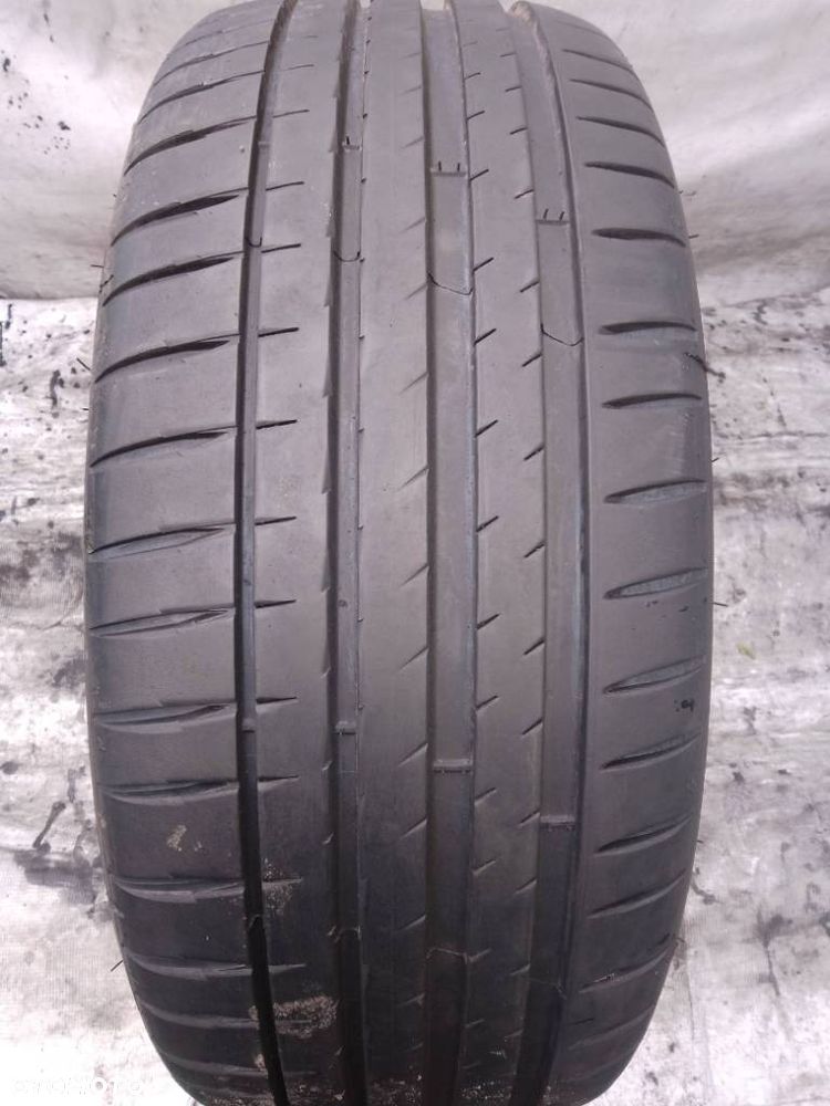 Michelin Pilot Sport 4 225/45 ZR19 96W 2023 7-7.5mm - 1