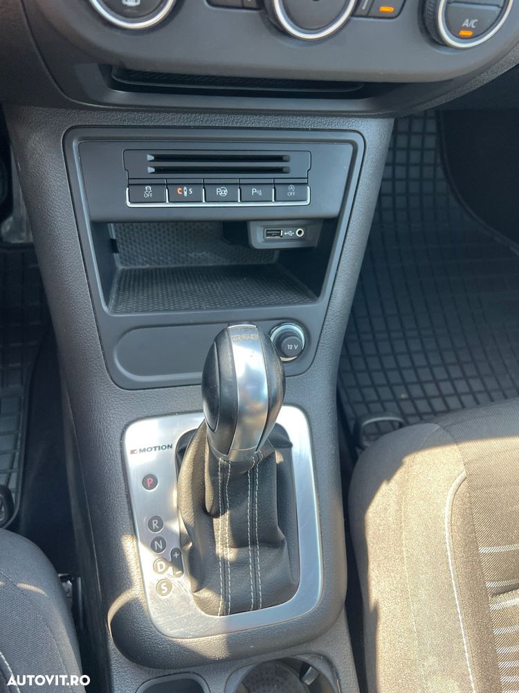 Volkswagen Tiguan 2.0 TDI SCR 4MOTION BlueMotion Technology DSG Lounge Sport & Style - 4