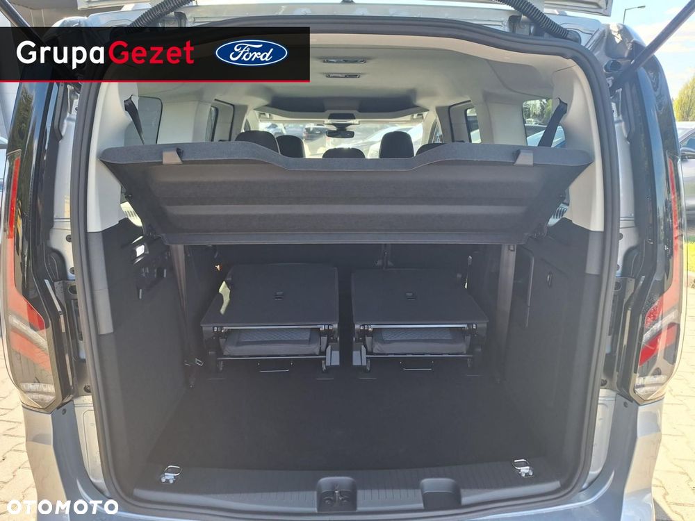 Ford Tourneo Connect - 19