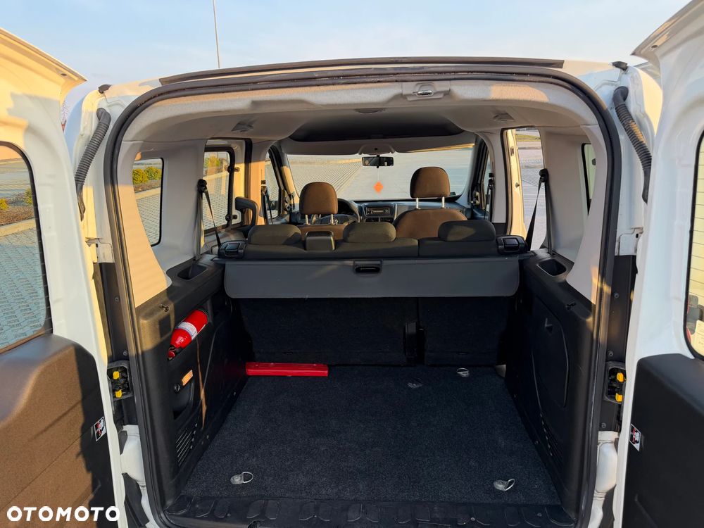 Opel Combo 1.6 CDTI Enjoy - 20