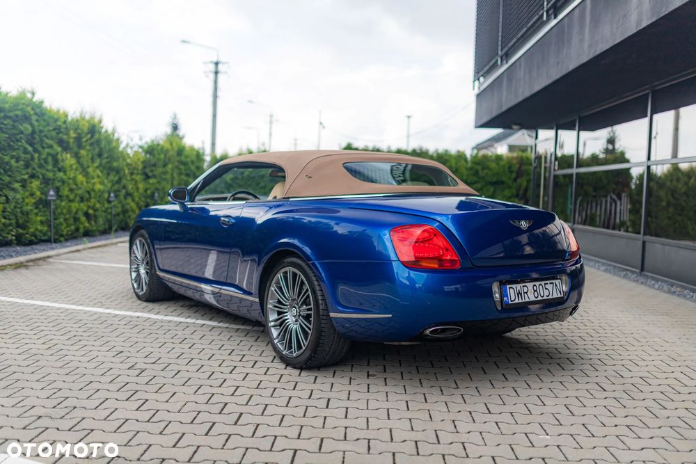 Bentley Continental GT - 5