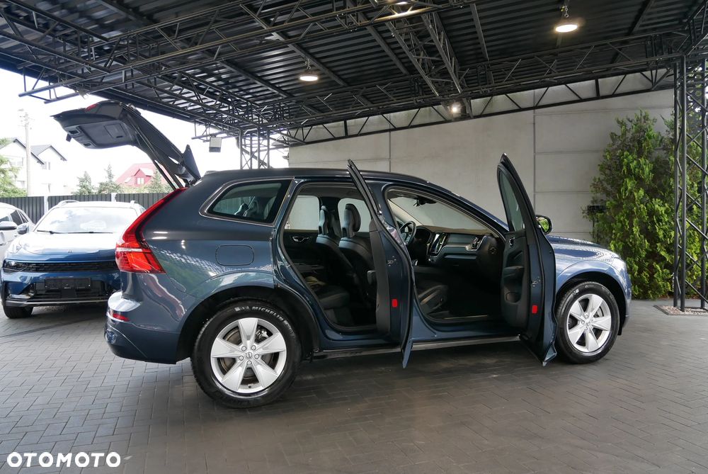 Volvo XC 60 B4 D Momentum Pro - 7