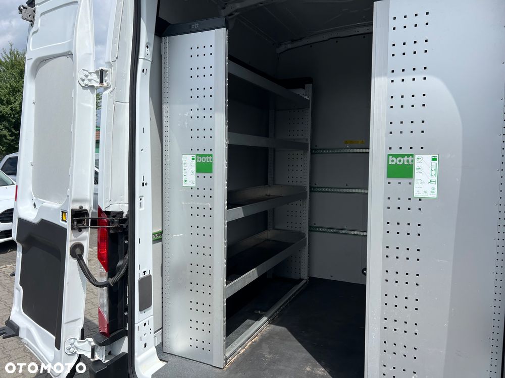 Ford Transit - 16