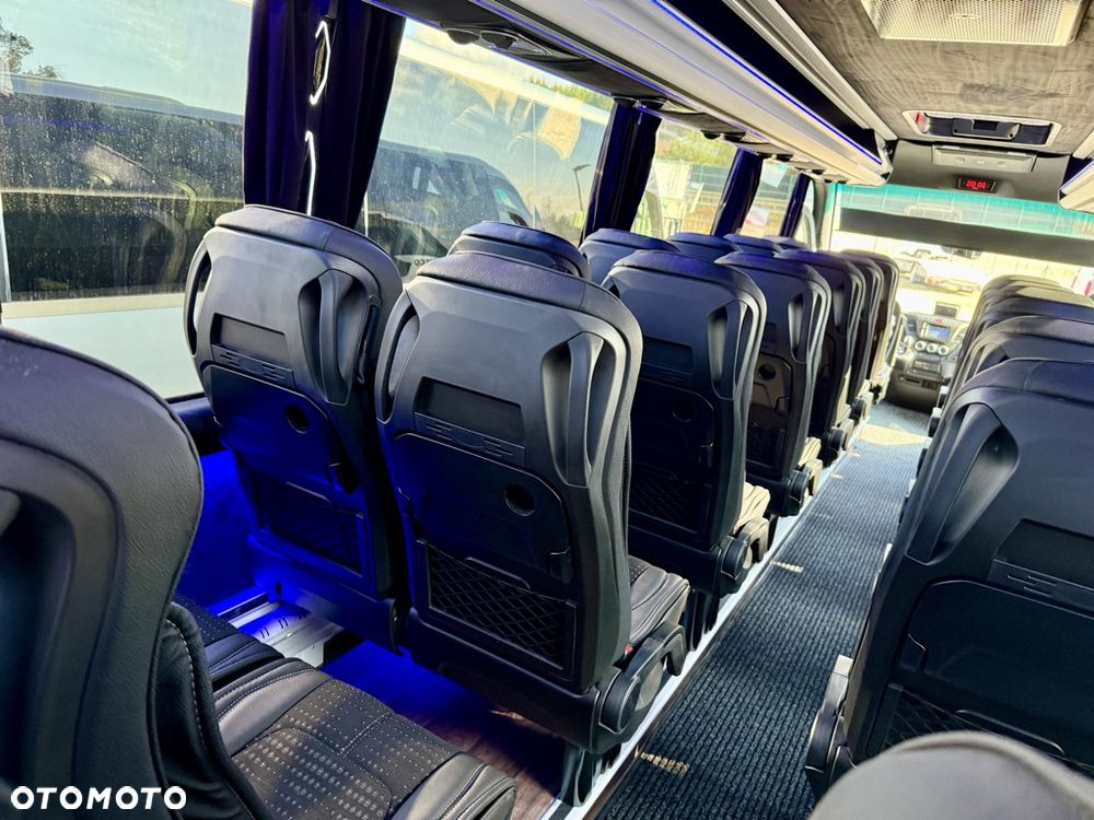 Iveco Daily 70C21 Turism Revolution ERENER 33+1+1 miejsc 2 X NOWY - 19