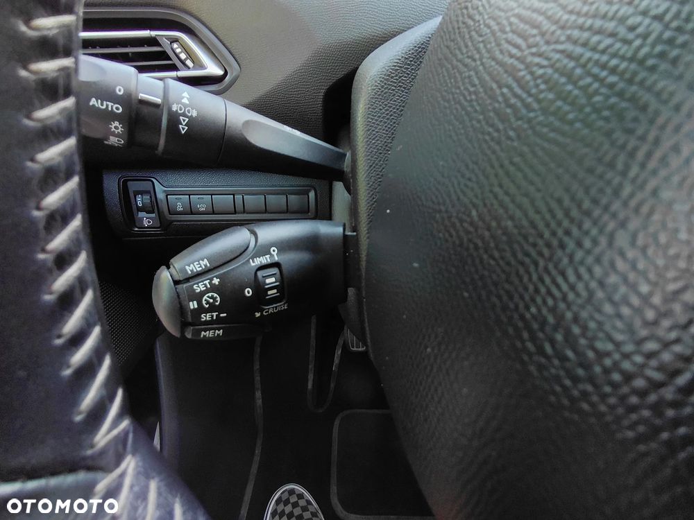 Peugeot 308 e-HDi 115 Stop & Start Active - 14