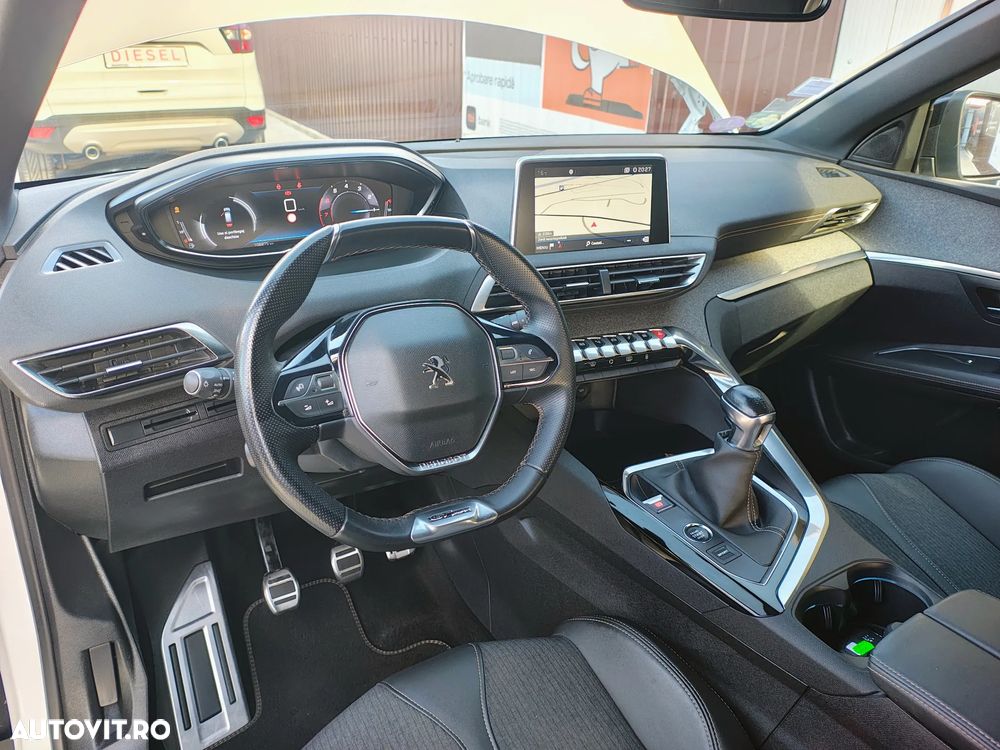 Peugeot 3008 1.2 PureTech Turbo S&S GT-Line - 14