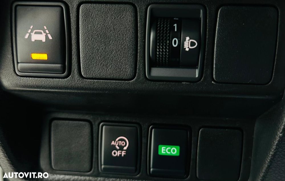 Nissan Qashqai 1.3 DIG-T DCT TEKNA - 12