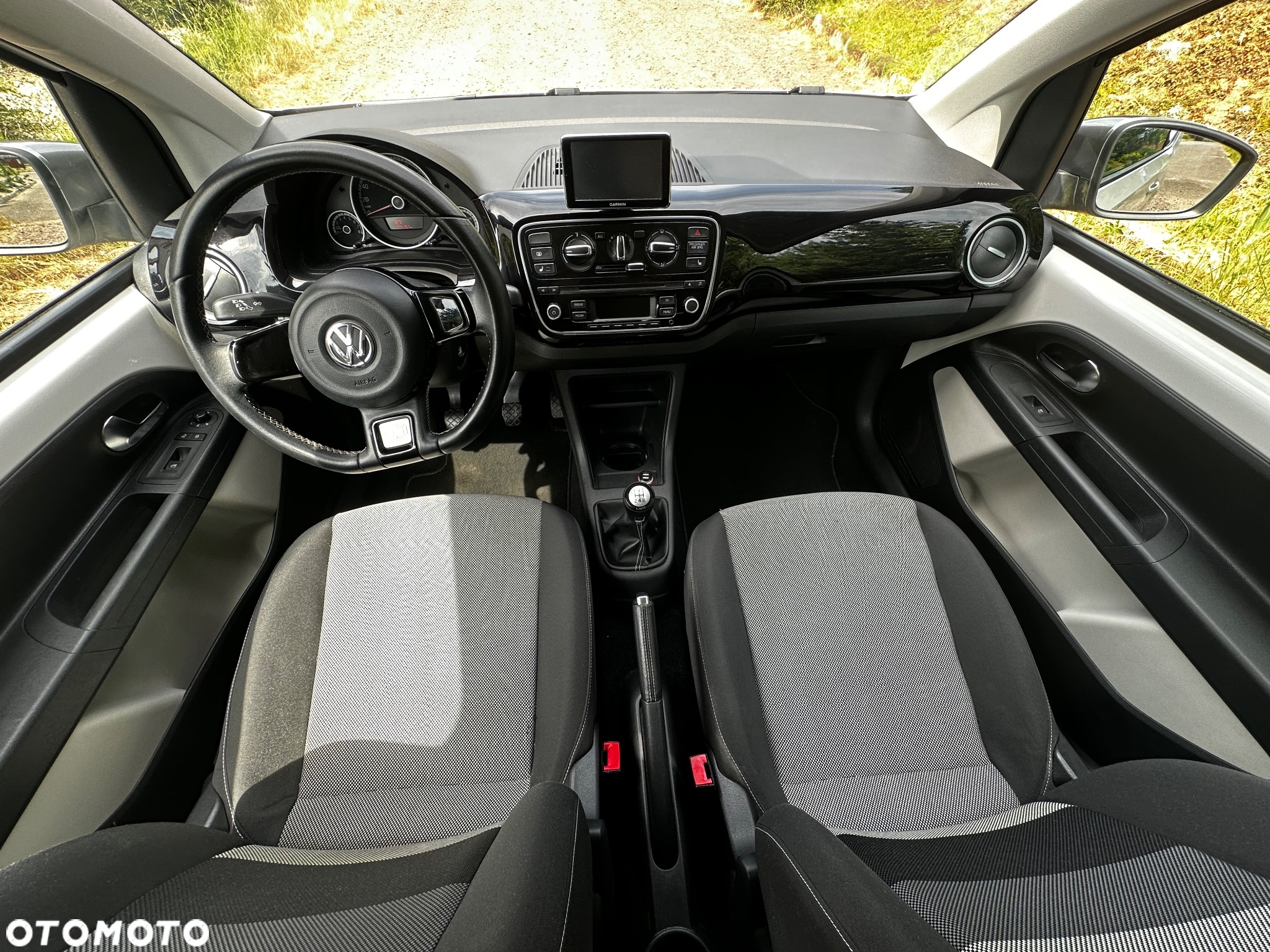 Volkswagen up! cheer - 11