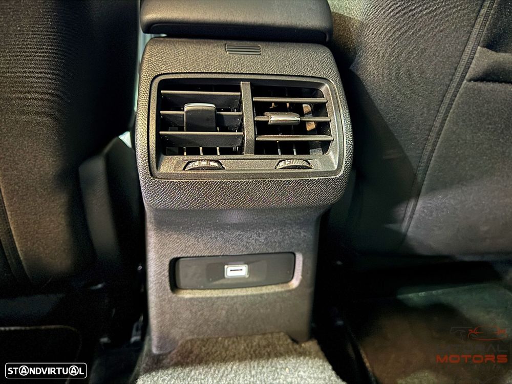 Citroën e-C4 X 54 kWh Autonomia Alargada Plus - 39