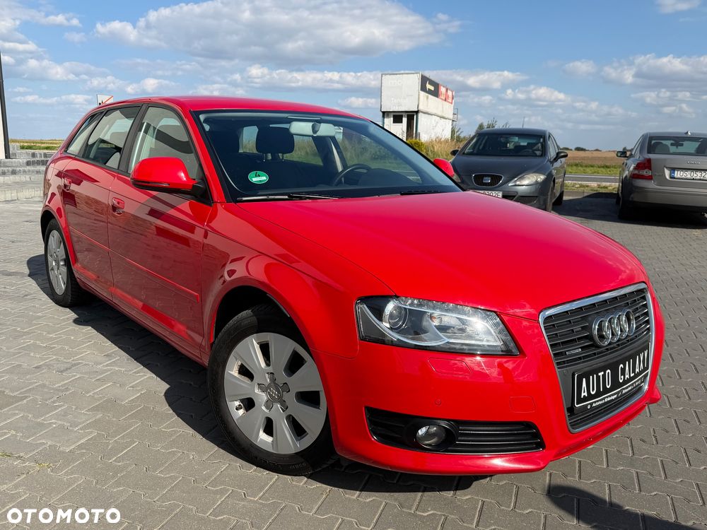 Audi A3 Sportback - 1