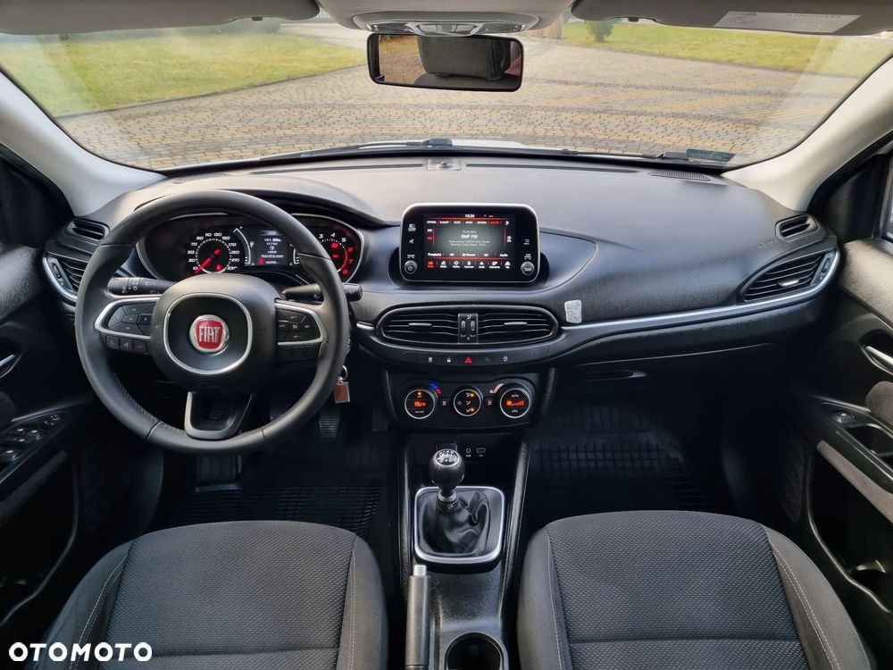 Fiat Tipo 1.4 T-Jet 16v Lounge - 6
