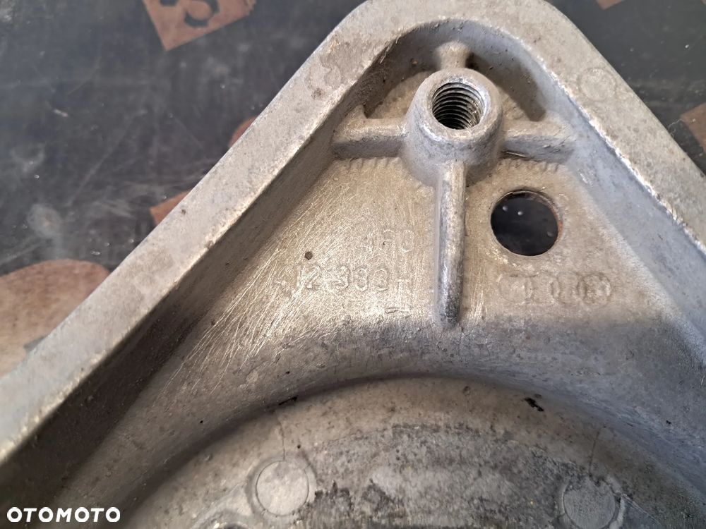 Mocowanie Amortyzatora Pneumatycznego Górne Audi A6 C6 4F0412383H - 7
